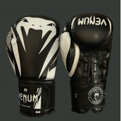 VENUM Gaint 3.0 Boxing Gloves - Nappa Leather - Black/White